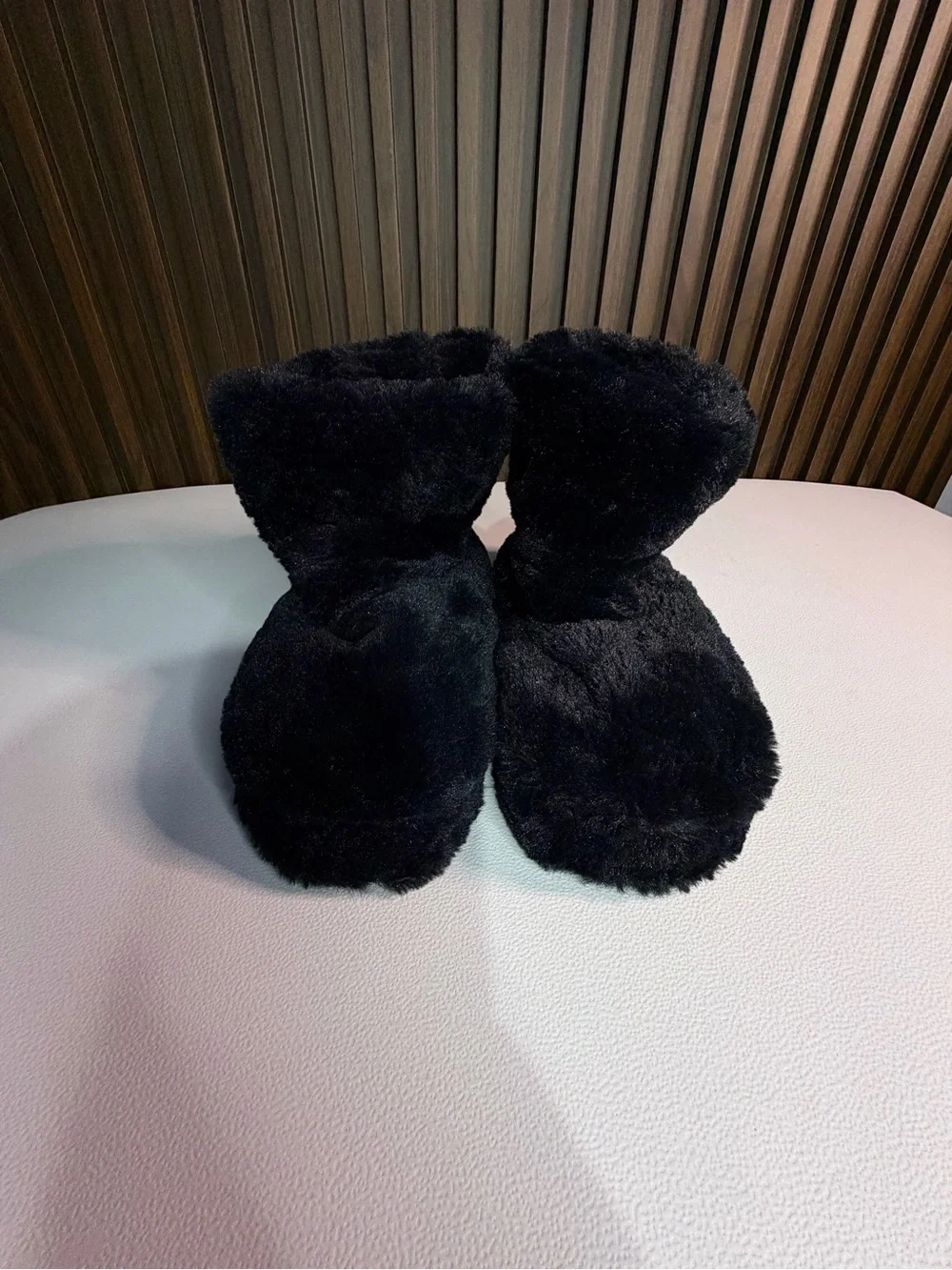 Unisex Massaging Slipper Booties